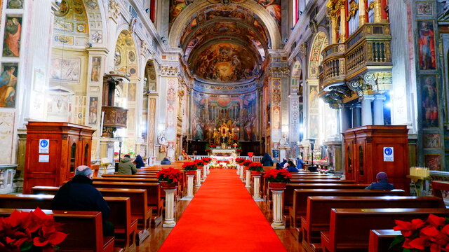 Rome - The nave of church Santo Spirito in Sassia.