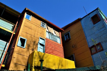 LA BOCA  VI