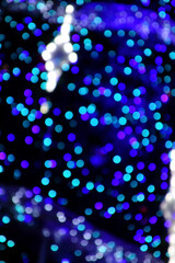 煌びやかなクリスマスツリーの装飾オブジェ