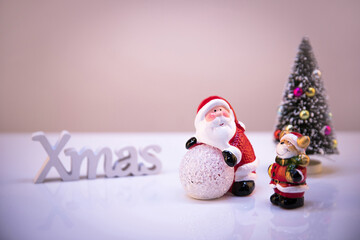 산타 모형의 크리스마스 소품 
