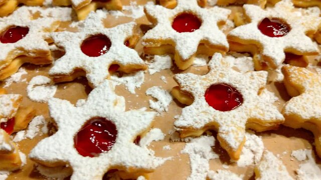Mozart Sterne Weihnachtsgeb&auml;ck Pl&auml;tzchen