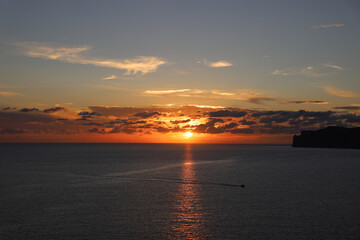 SUN DOWN