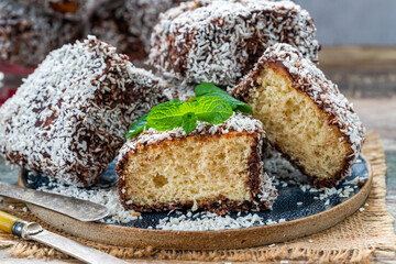 Lamington cake squares