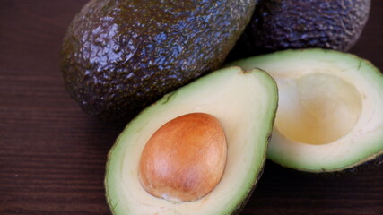 商用で使えるアボカドの写真