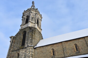 Fototapeta na wymiar église saint-melaine, rennes