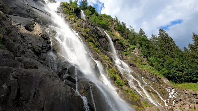 Panorama Cascate Nardis -Dolomiti Italia
