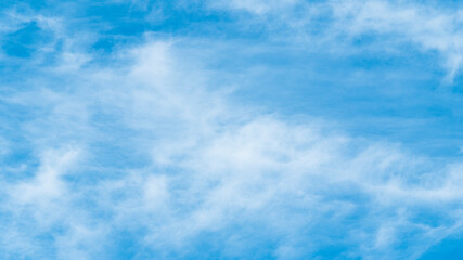 Obraz premium Nuages blanc abstrait et ciel bleu - Arrière plan abstrait naturel