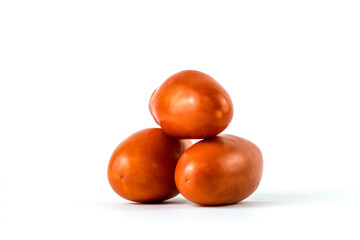 tomate sur fond blanc