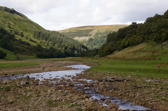 The River Swale, Muker, Swaledale, Richmondshire, North Yorkshire