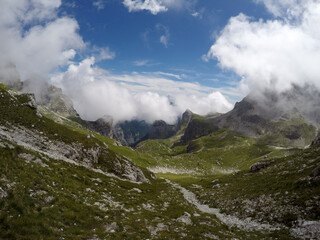 Fototapeta na wymiar Green landscape in the Dolomites
