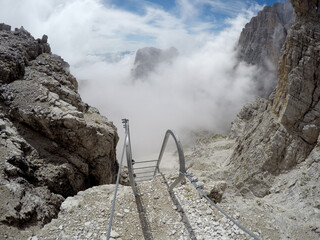 descent into nowhere with a ladder