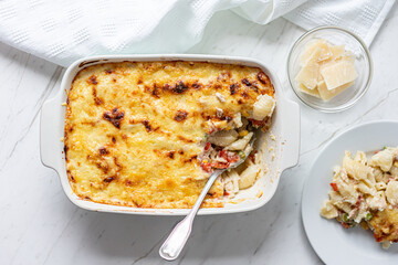 Creamy Tuna Bake With Cheese and Pasta