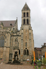 Fototapeta na wymiar Cathedral of Saint Lazarus of Autun, France 