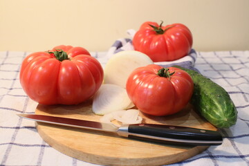tomatoes and knife