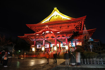 長野灯明まつり 善光寺ライトアップ