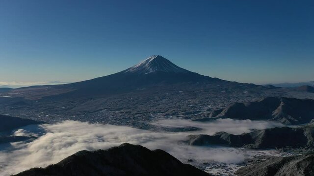 富士山と河口湖　新道峠　空撮　