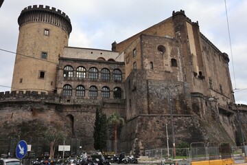 Napoli - Maschio Angioino da via Acton