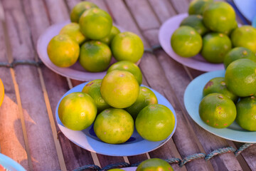 Lots of lemons in the plate