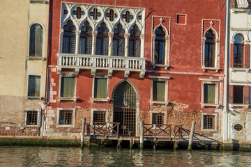 discovery of the city of Venice and its small canals and romantic alleys