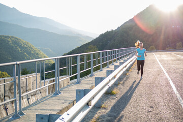 Fototapeta na wymiar Young woman went for a morning jog, healthy lifestyle,