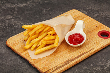 French Fry with tomato sauce