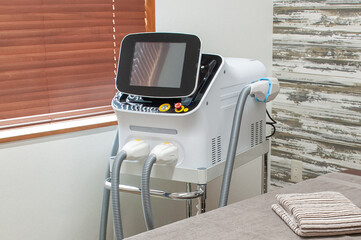 脱毛器　脱毛サロン