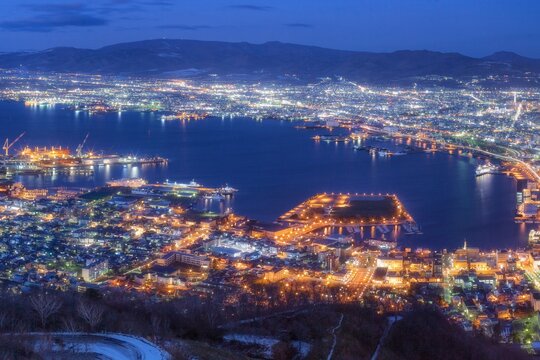 北海道・函館市 冬の函館の夜景（クリスマスシーズン）
