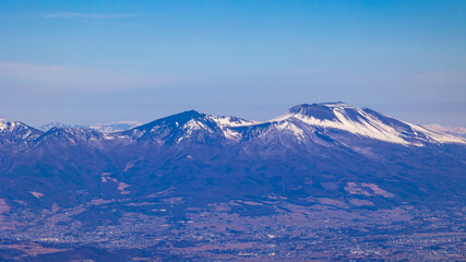 冬　北横岳から見る浅間山
