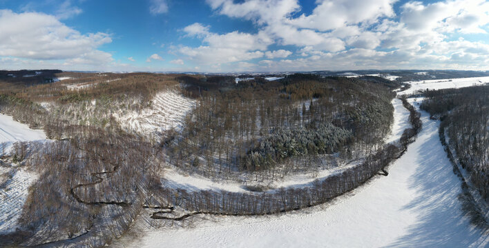 Der Elsebach in der N&auml;he von Schwerte Ergste im Winter