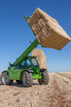 Telescopic machinery for agricultural sector