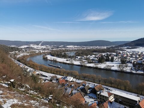 Der Main bei Stadtprozelten und Wertheim Mondfeld im Winter