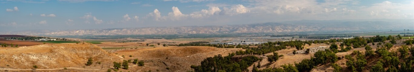 Panoramic view of the Jordan valley from Beit She'an in Israel © Barbara