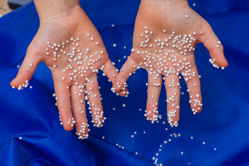The light foam filler was electrified and stuck to my hands