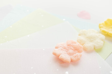 花形のかわいいあられ