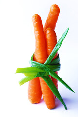 carrots wrapped in scallions