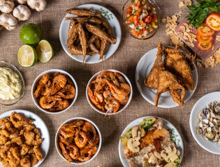 Shrimp, seadfoof to restaurants. Fried frish. 