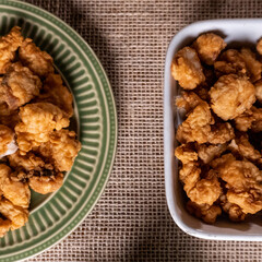 Seadfoof to restaurants. Fried frish. 