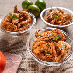 Shrimp, seadfoof to restaurants. Fried frish. 