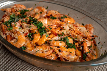 Shrimp, seadfoof to restaurants. Fried frish. 