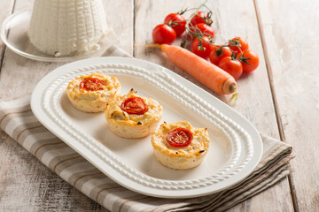 ricotta cheese flan with tomaotes and carrots