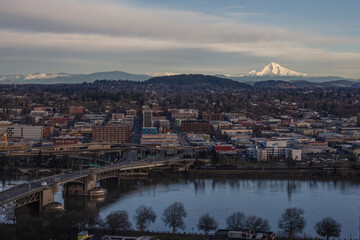 mountain hood and Portland city