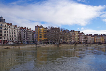 Balade lyonnaise, la Saône en crue