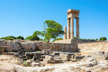 Fototapeta premium Ruins of the Temple of Pythian Apollo on the Rhodes island, Greece