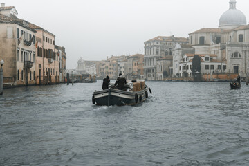 city grand canal