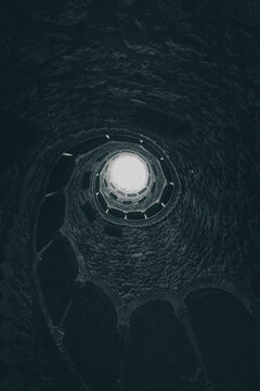 Pozo Inici&aacute;tico - Quinta de la Regaleira, Sintra Portugal.