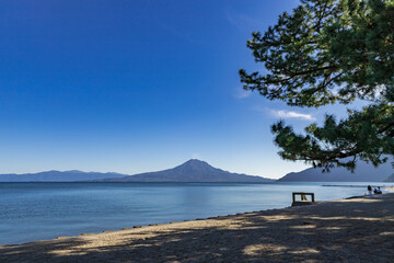 重富海岸から見た桜島の風景　鹿児島県姶良市