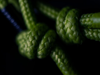 green rope with knot