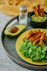Guacamole with bread 