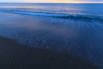 海　砂浜　夕日　冬の日本海
