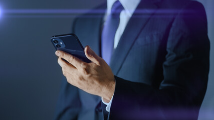 ビジネスイメージ　スマートフォンの操作